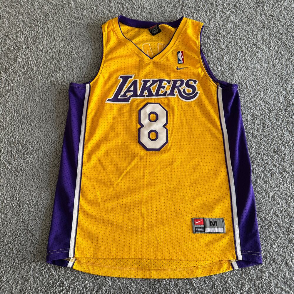 Kobe Bryant Nike Vintage 2001 Los Angeles Lakers NBA Jersey M Gold Swingman